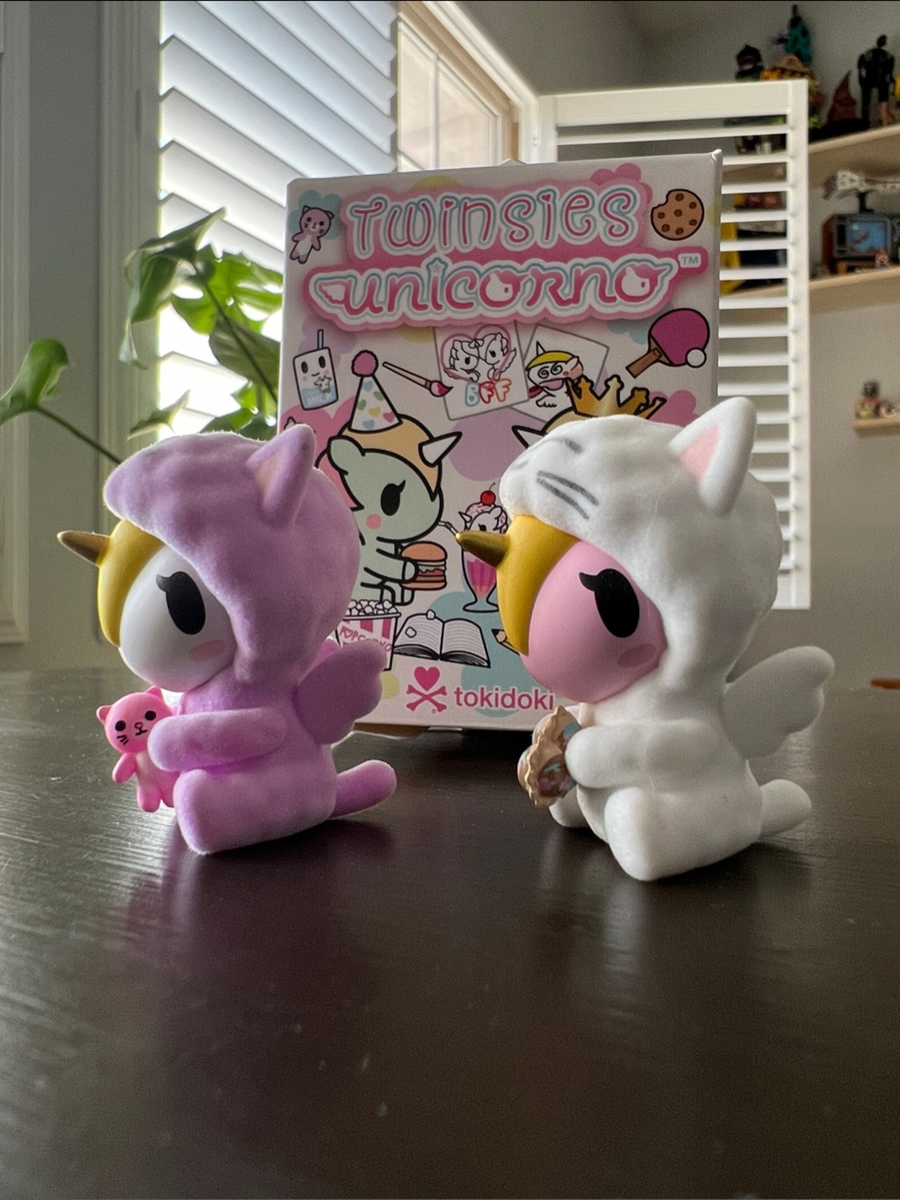 tokidoki TwinSies Flocked figures- Cozy Cuddle Buddies